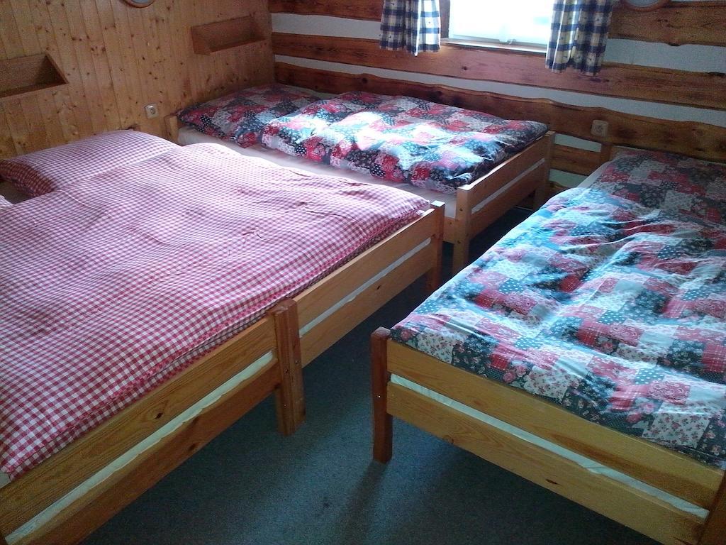 Chalupa Erika Dobšín Chambre photo