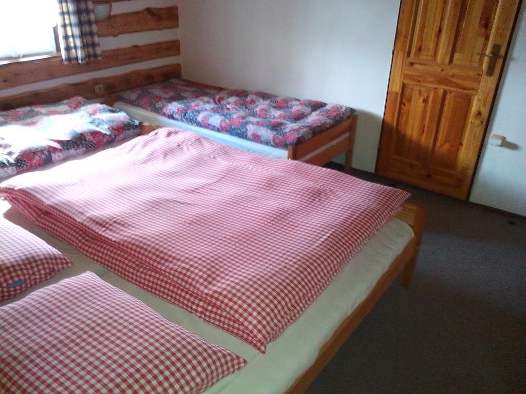 Chalupa Erika Dobšín Chambre photo