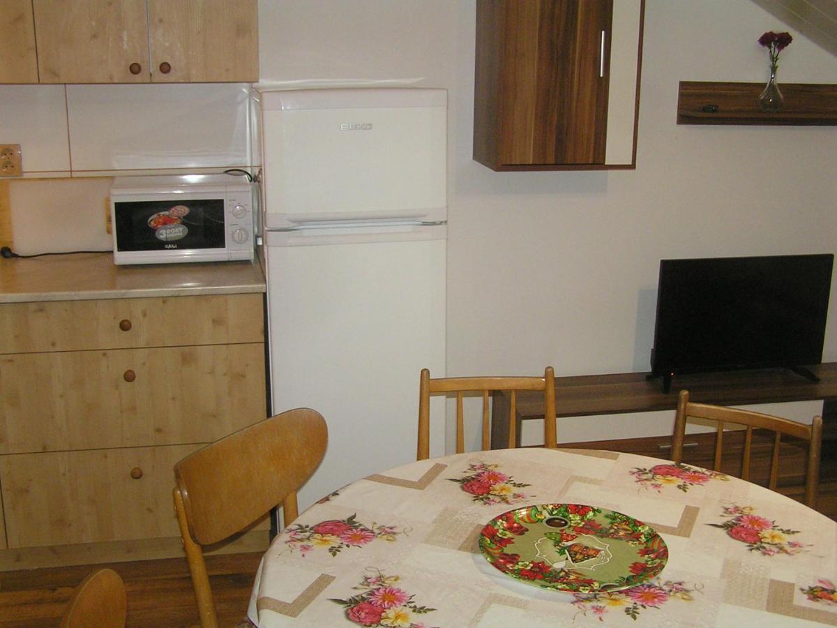 Chalupa Erika Dobšín Extérieur photo